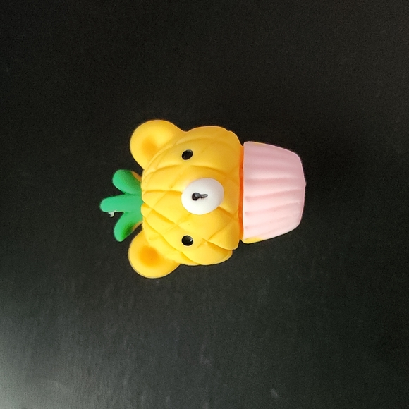 💥 5/$15 Croc Charm - Picture 1 of 2